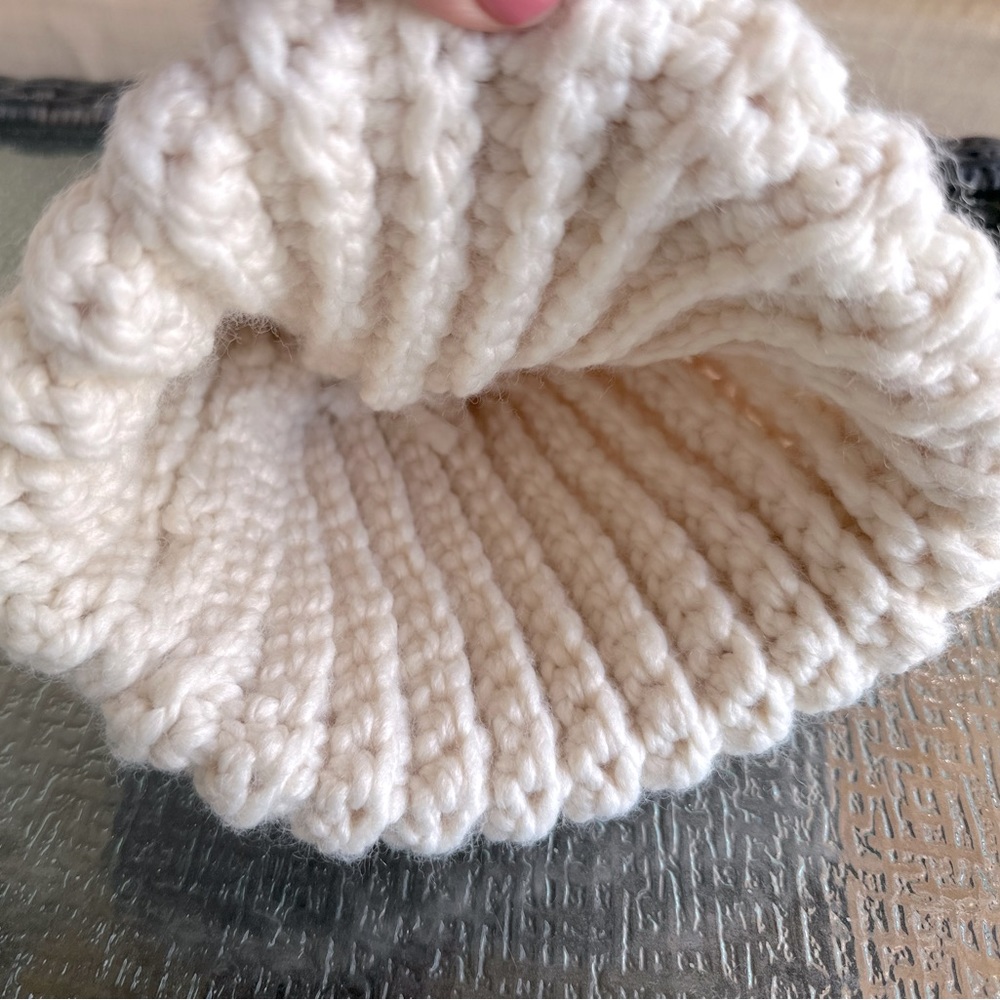 Women’s Warm Hat. Perfect for outdoor wear. (Hand Made - Made in USA )